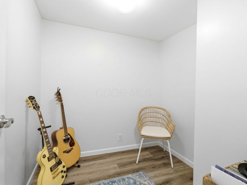 910 Hartney Drive, Columbus, OH 43230 Photo 40