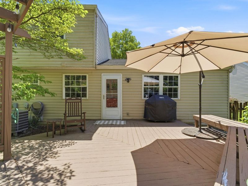 910 Hartney Drive, Columbus, OH 43230 Photo 41