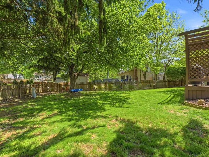 910 Hartney Drive, Columbus, OH 43230 Photo 45
