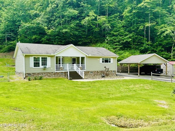 3846 Knight Hollow Rd, Sevierville, TN 37876