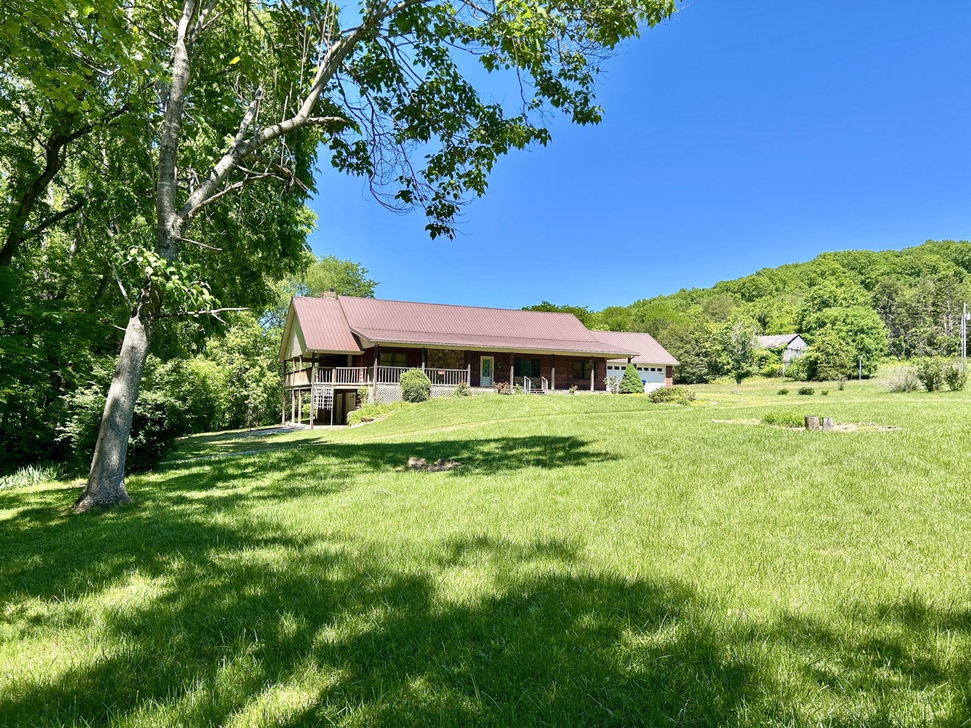 290 Mayfield Hollow Road, Somerset, KY 42501 Main Photo