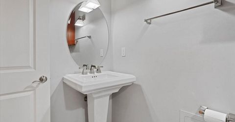 200 W 2nd Street, Unit APT 1604, Reno, NV 89501 Photo