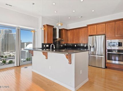 200 W 2nd Street, Unit APT 1604, Reno, NV 89501 Photo