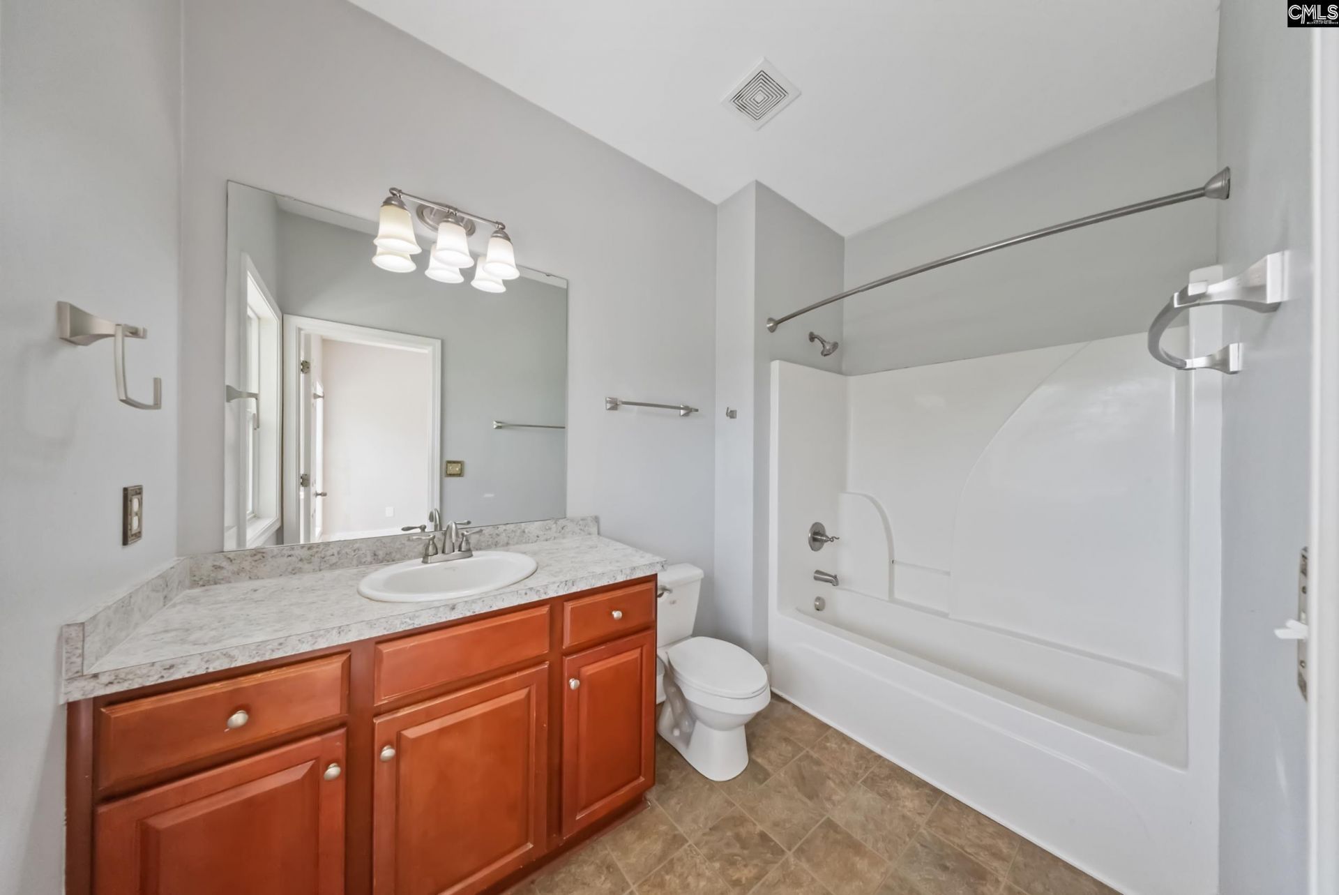 217 Lakewood Drive Photo 14