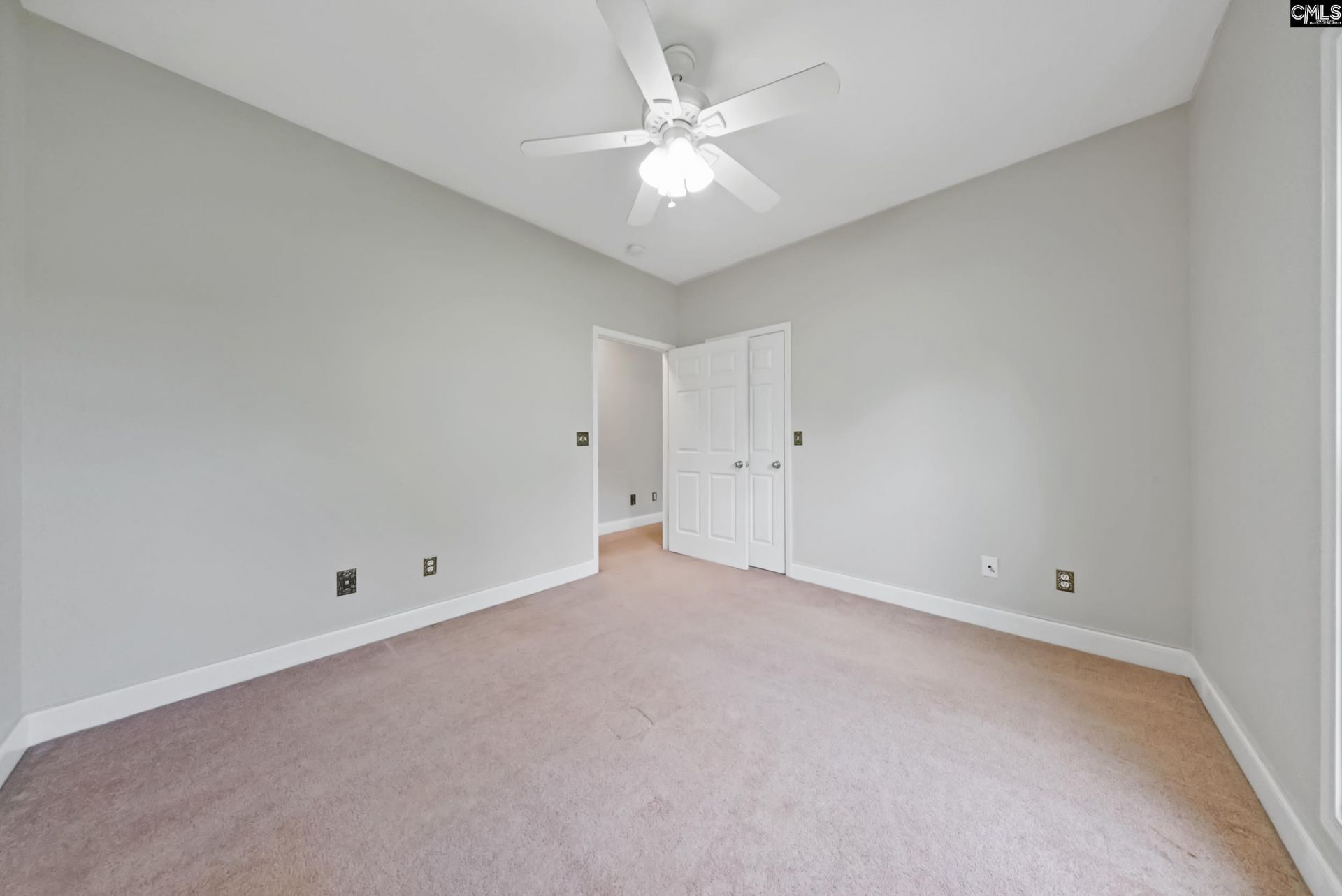 217 Lakewood Drive Photo 24