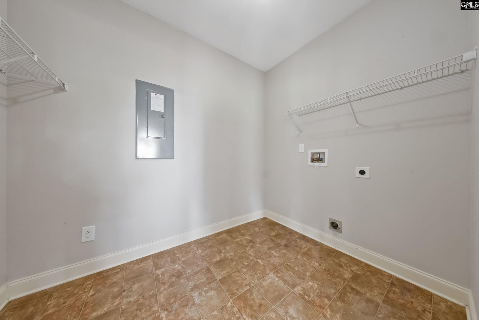 217 Lakewood Drive Photo 29