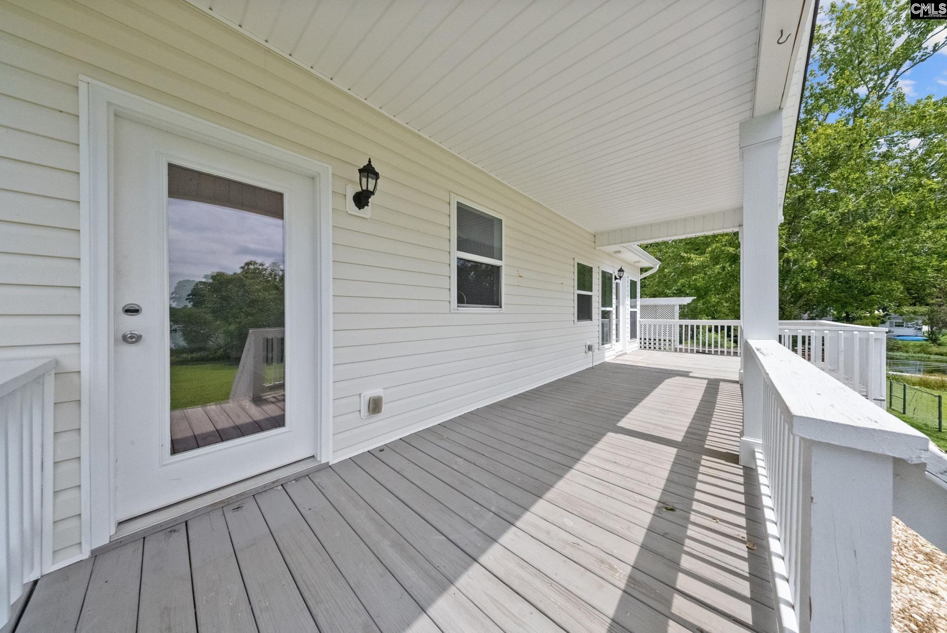 217 Lakewood Drive Photo 5