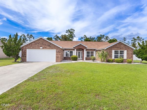 3720 Bay Tree Road, Lynn Haven, FL 32444