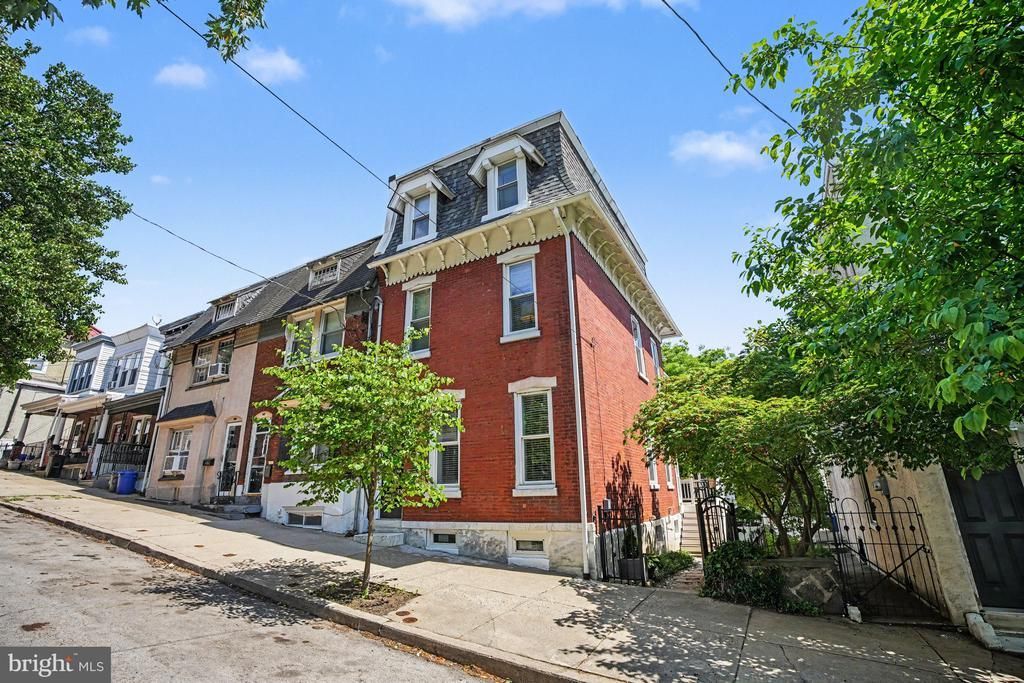 122 Kalos Street, Philadelphia, PA 19128 Main Photo