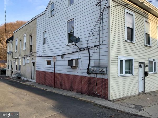 106 11TH, POTTSVILLE, PA 17901
