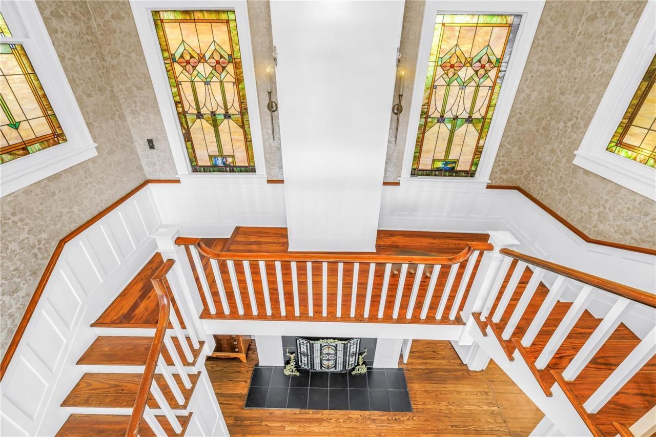 208 N Spring Boulevard, Tarpon Springs, FL 34689 Photo