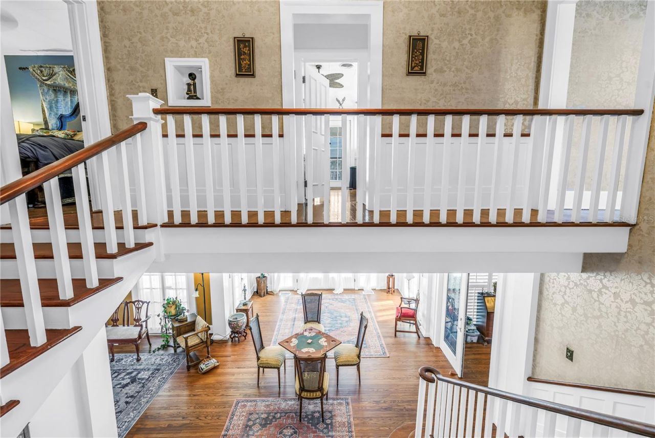 208 N Spring Boulevard, Tarpon Springs, FL 34689 Photo