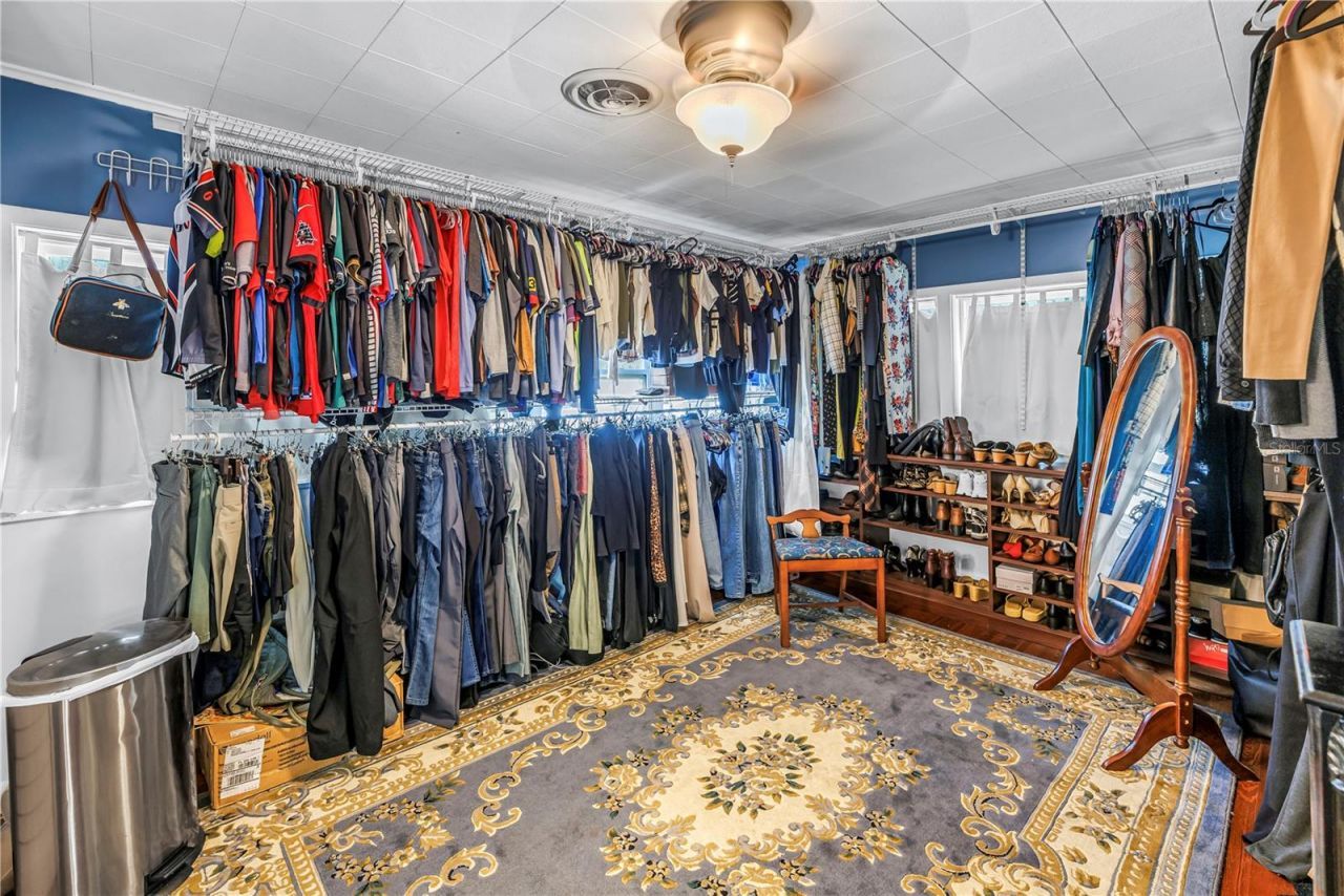 208 N Spring Boulevard, Tarpon Springs, FL 34689 Photo