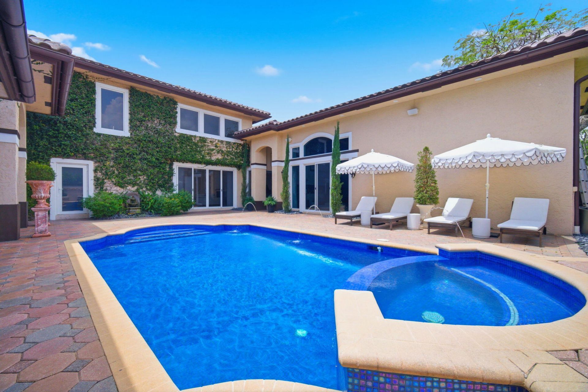 715 NW 101st Terrace, Plantation, FL 33324 Photo