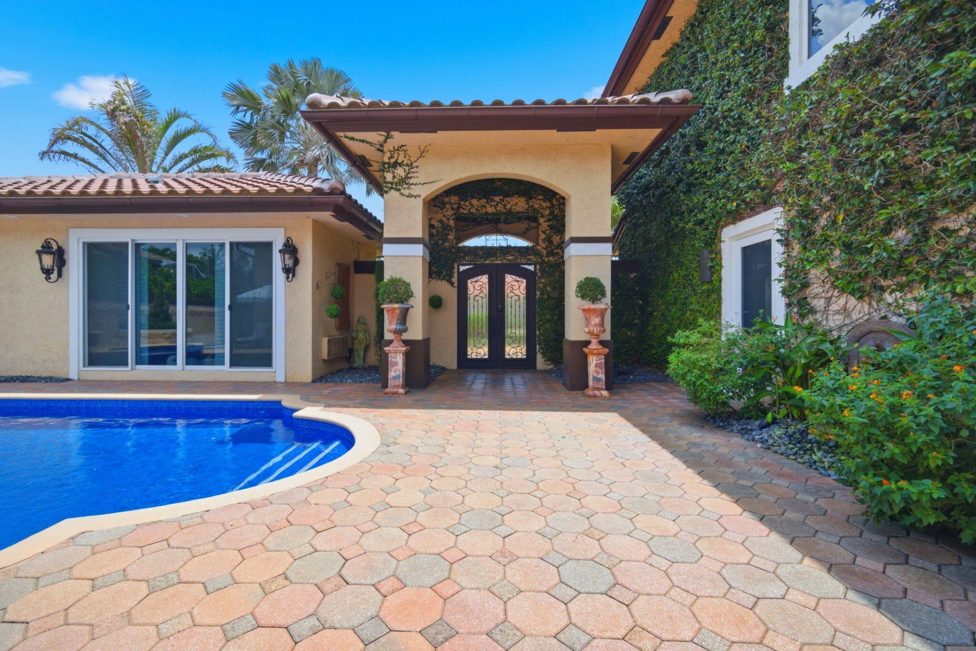 715 NW 101st Terrace, Plantation, FL 33324 Photo