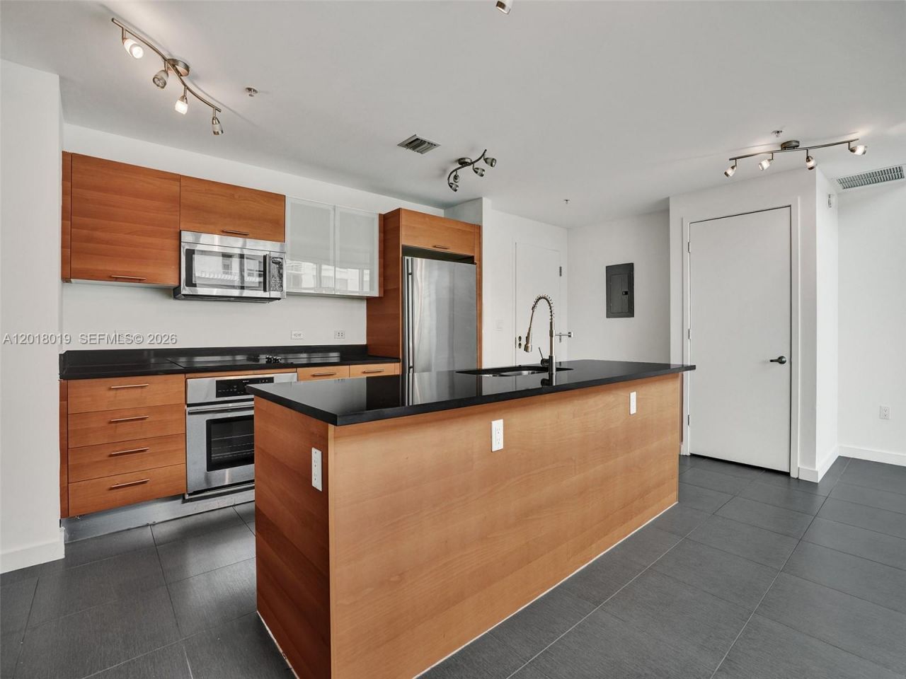 3301 NE 1st Ave, Unit M0503, Miami, FL 33137 Photo