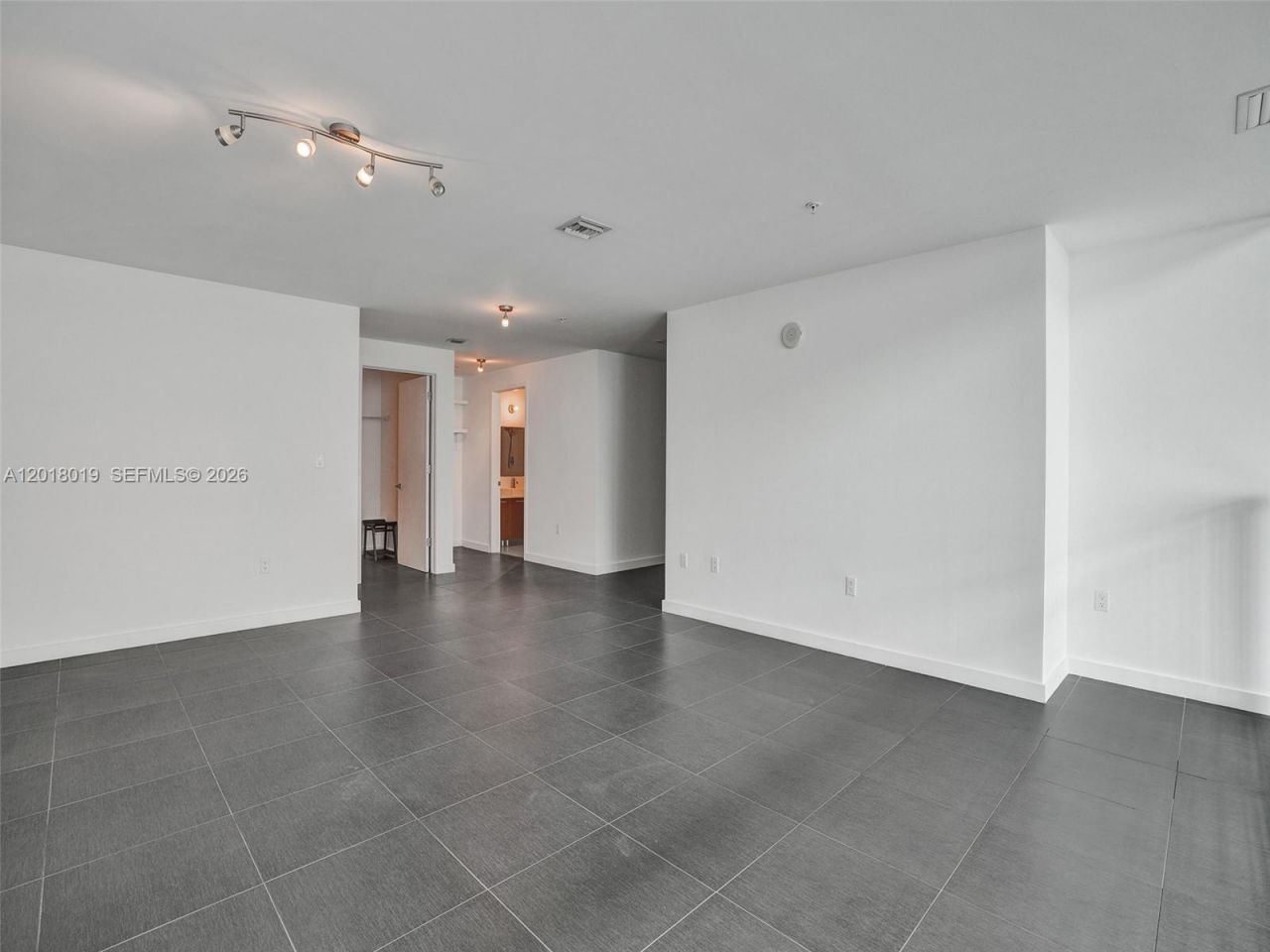 3301 NE 1st Ave, Unit M0503, Miami, FL 33137 Photo