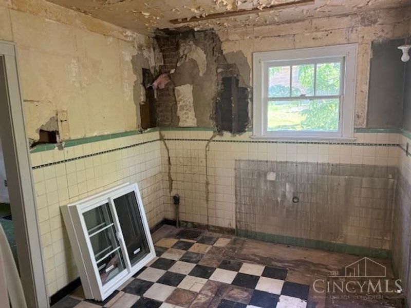 2845 lawndale, Cincinnati, OH 45212 Photo 7