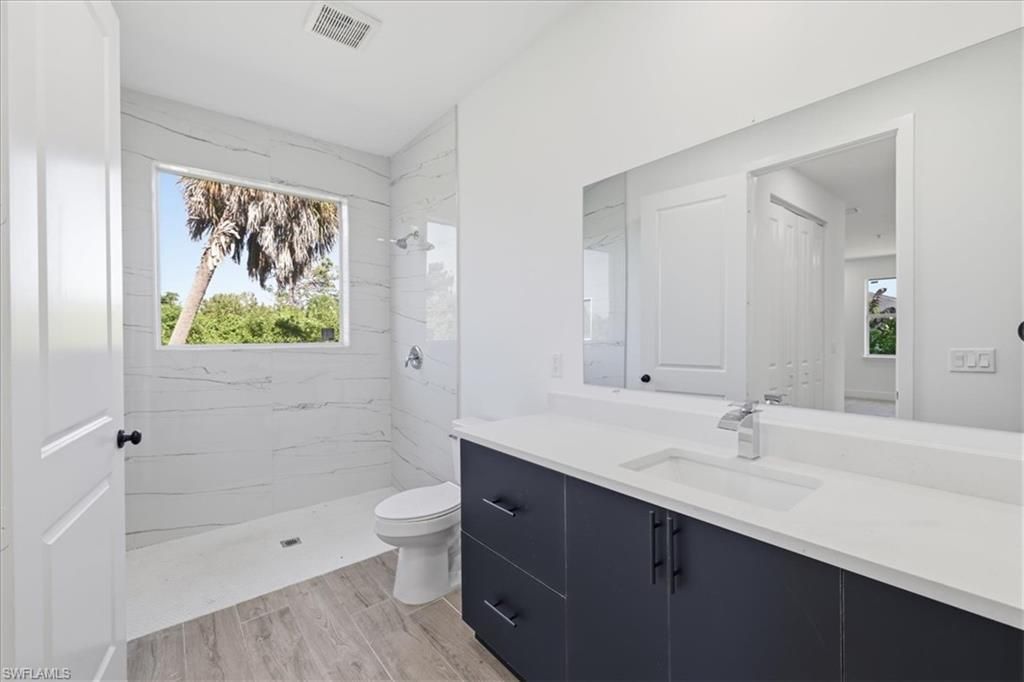 136 Lomas Rd, Rotonda West, FL 33947 Photo