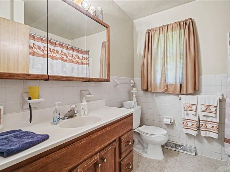 213 S Breiel Boulevard, Middletown, OH 45044 Photo 11