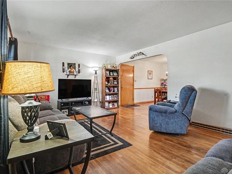 213 S Breiel Boulevard, Middletown, OH 45044 Photo 4