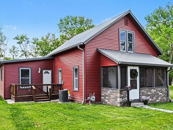 507 S Jackson Street, South Whitley, IN 46780