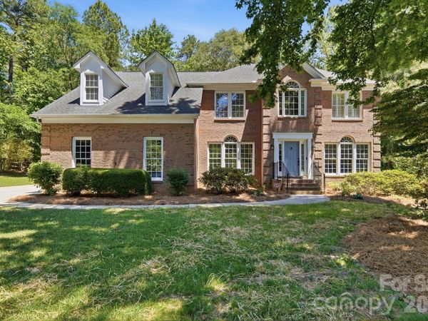 4432 Mountain Cove Drive, Charlotte, NC 28216