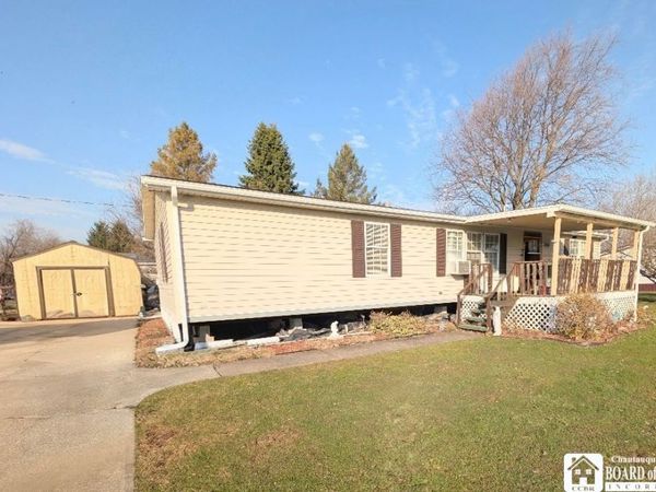 5 Juniper Street , Brocton, NY 14716