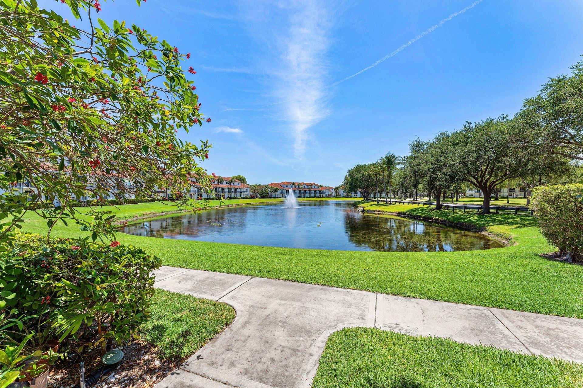 2012 Alta Meadows Lane, Unit 111, Delray Beach, FL 33444 Photo