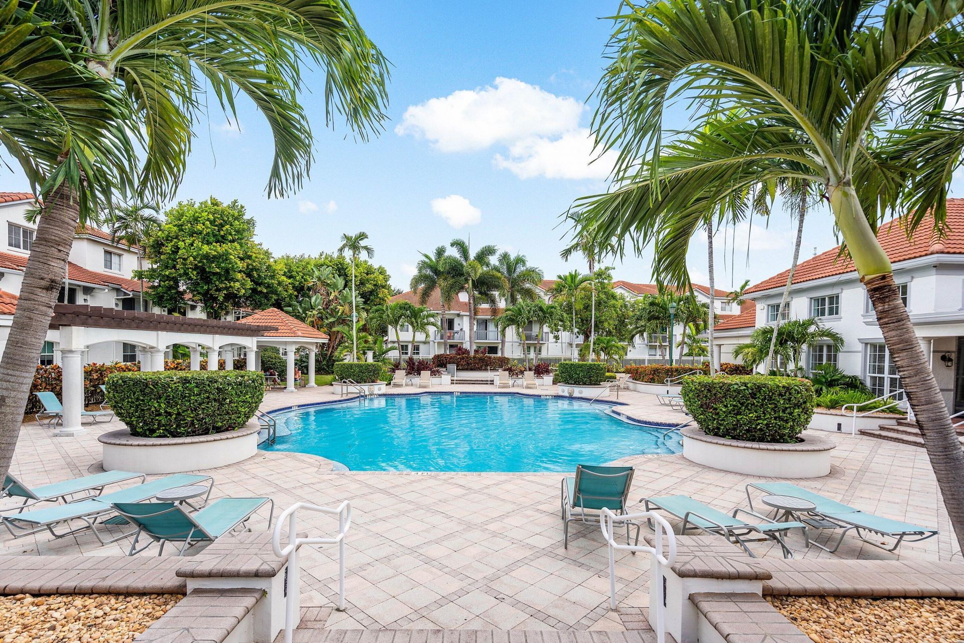 2012 Alta Meadows Lane, Unit 111, Delray Beach, FL 33444 Photo