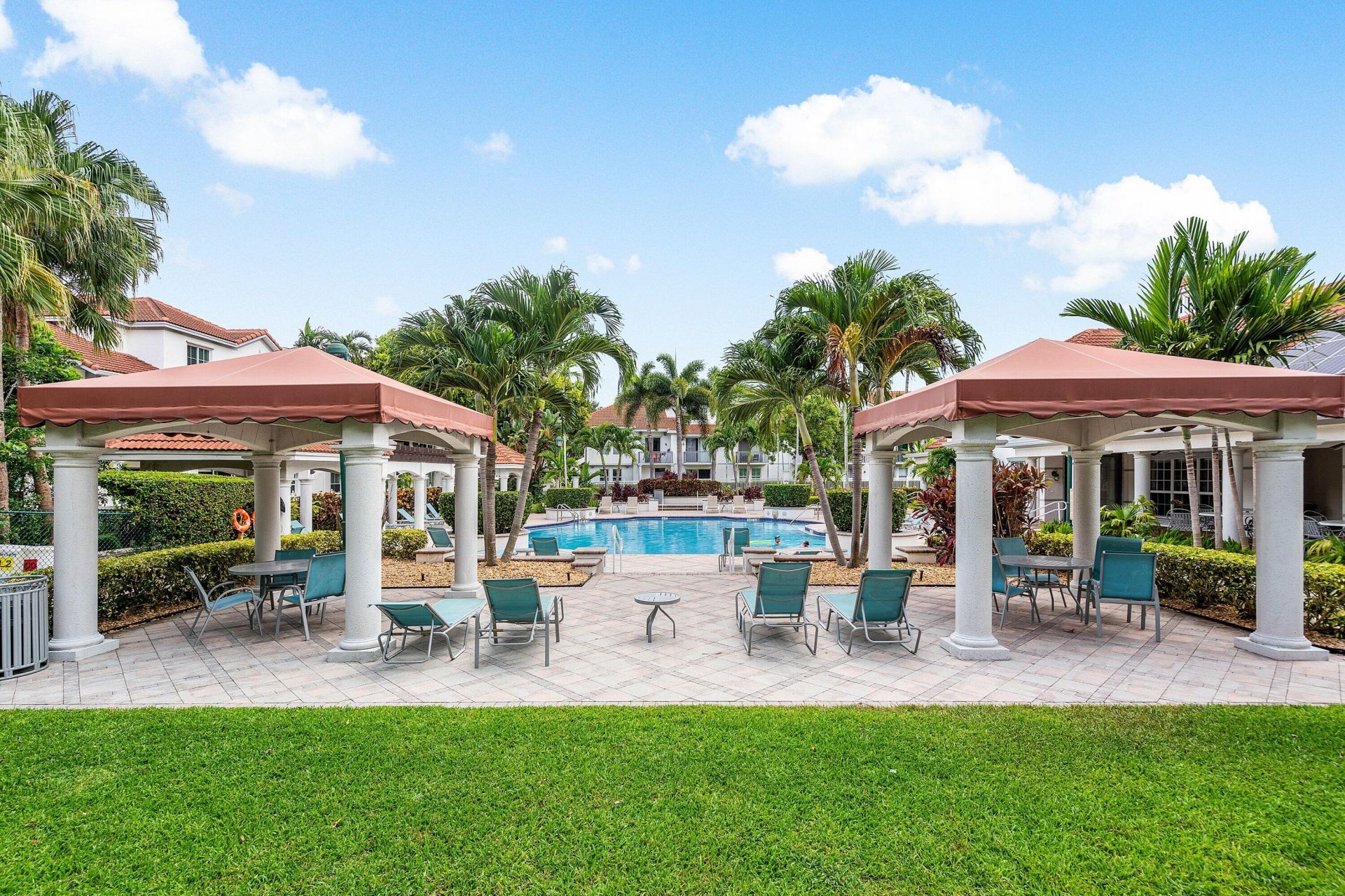 2012 Alta Meadows Lane, Unit 111, Delray Beach, FL 33444 Photo