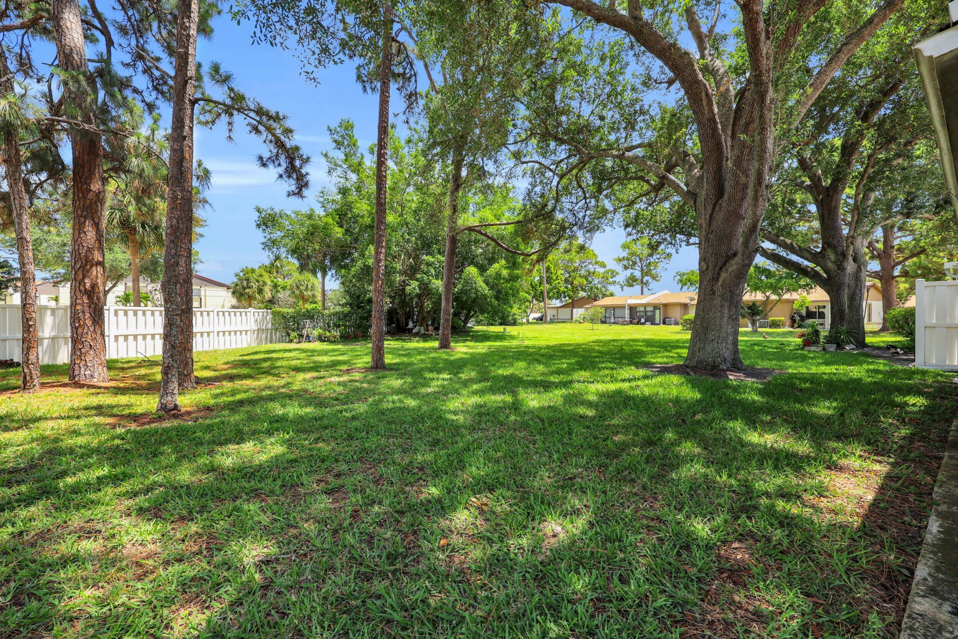 3520 Westminster Drive, Greenacres, FL 33463 Photo