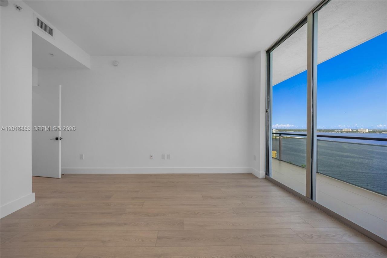 7901 Hispanola Ave , Unit 2007, North Bay Village, FL 33141 Photo
