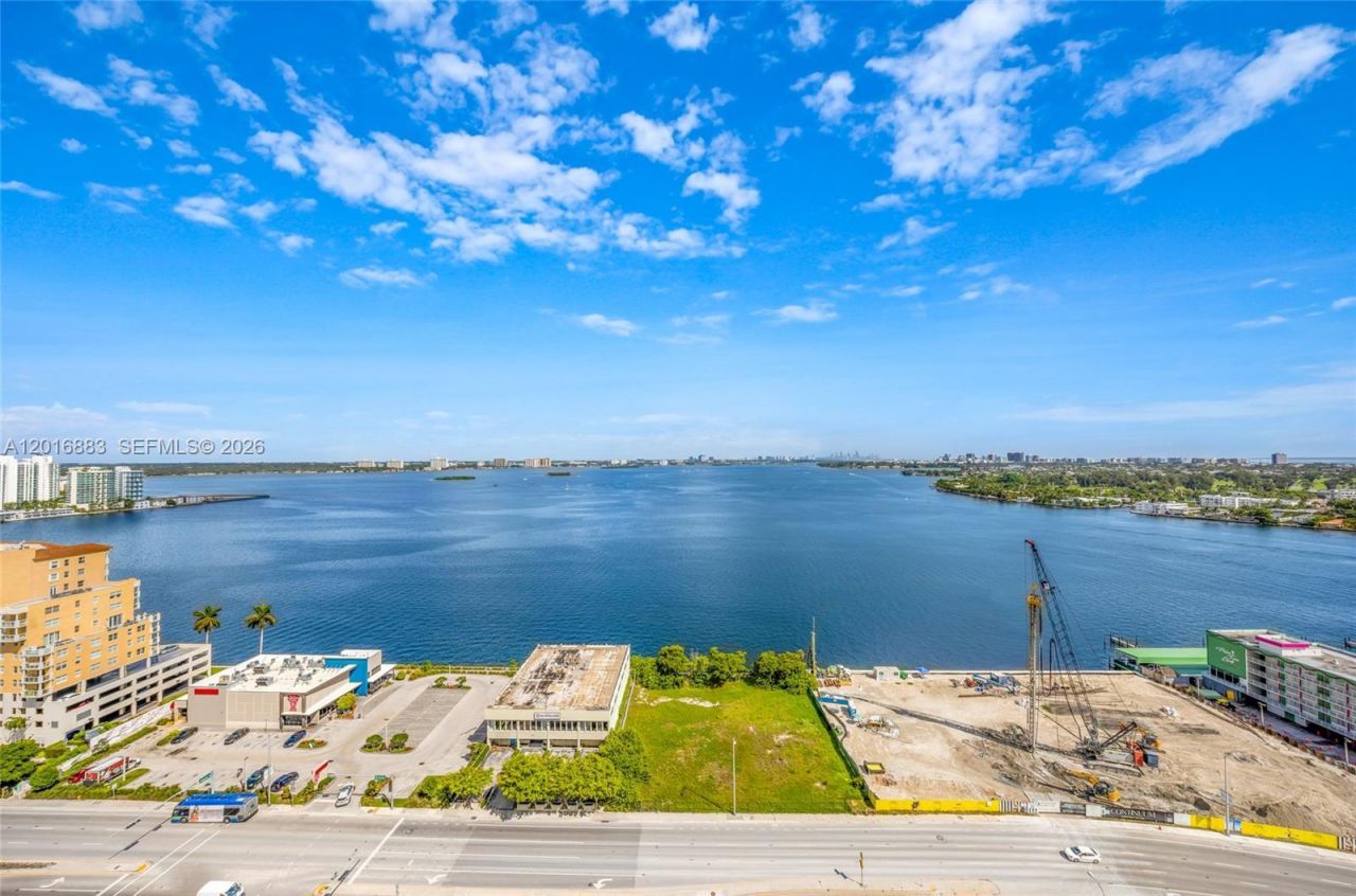 7901 Hispanola Ave , Unit 2007, North Bay Village, FL 33141 Photo