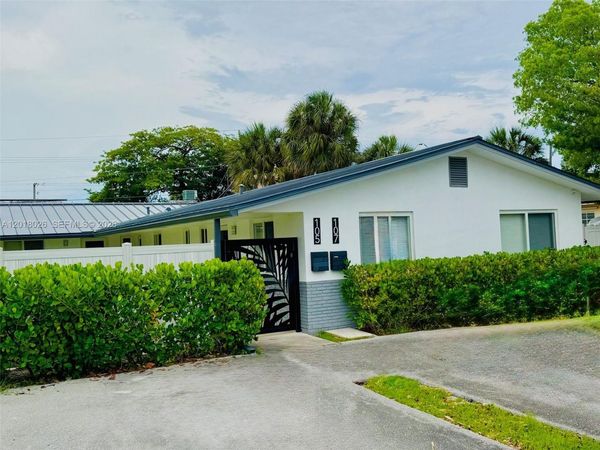 105-107 NE 30th Ct , Unit 107, Wilton Manors, FL 33334