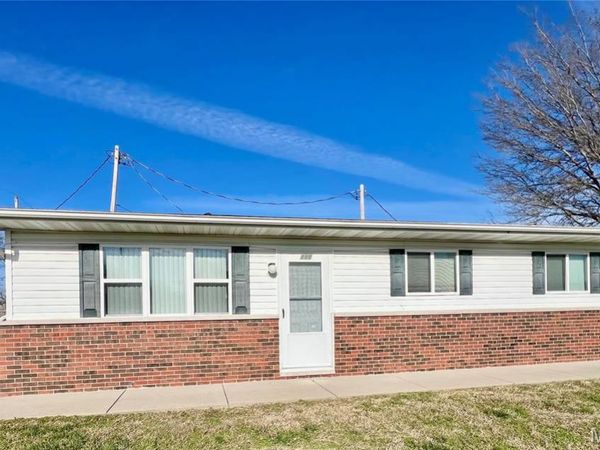 115 N Fourteenth Street , Wood River, IL 62095
