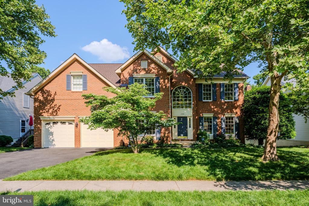 1355 TUNWELL STABLE COURT, RESTON, VA 20194