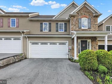 330 WENDOVER WAY, LANCASTER, PA 17603
