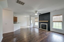 1054 Whitlow Boulevard photo 4