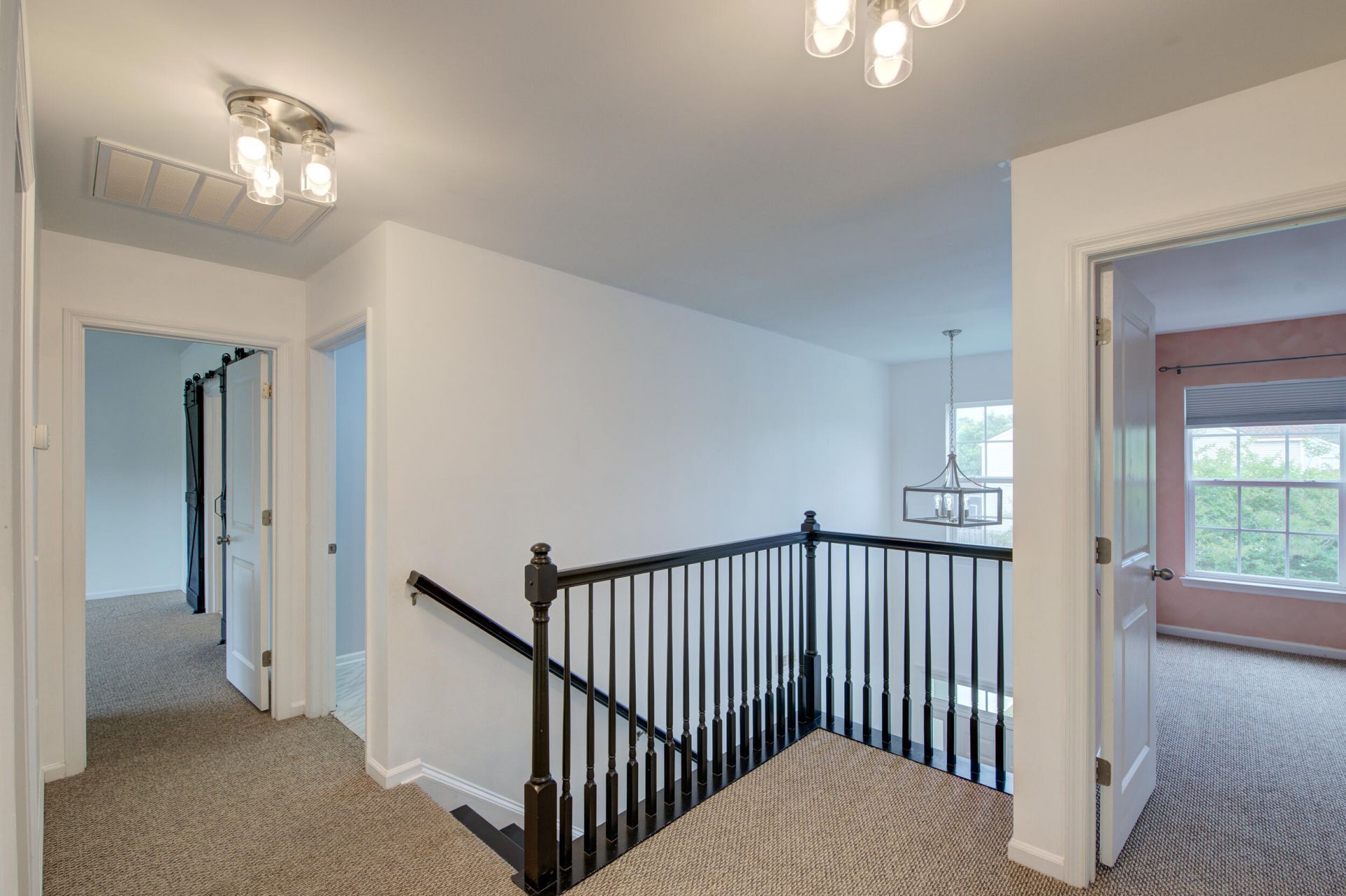 1054 Whitlow Boulevard Photo 38
