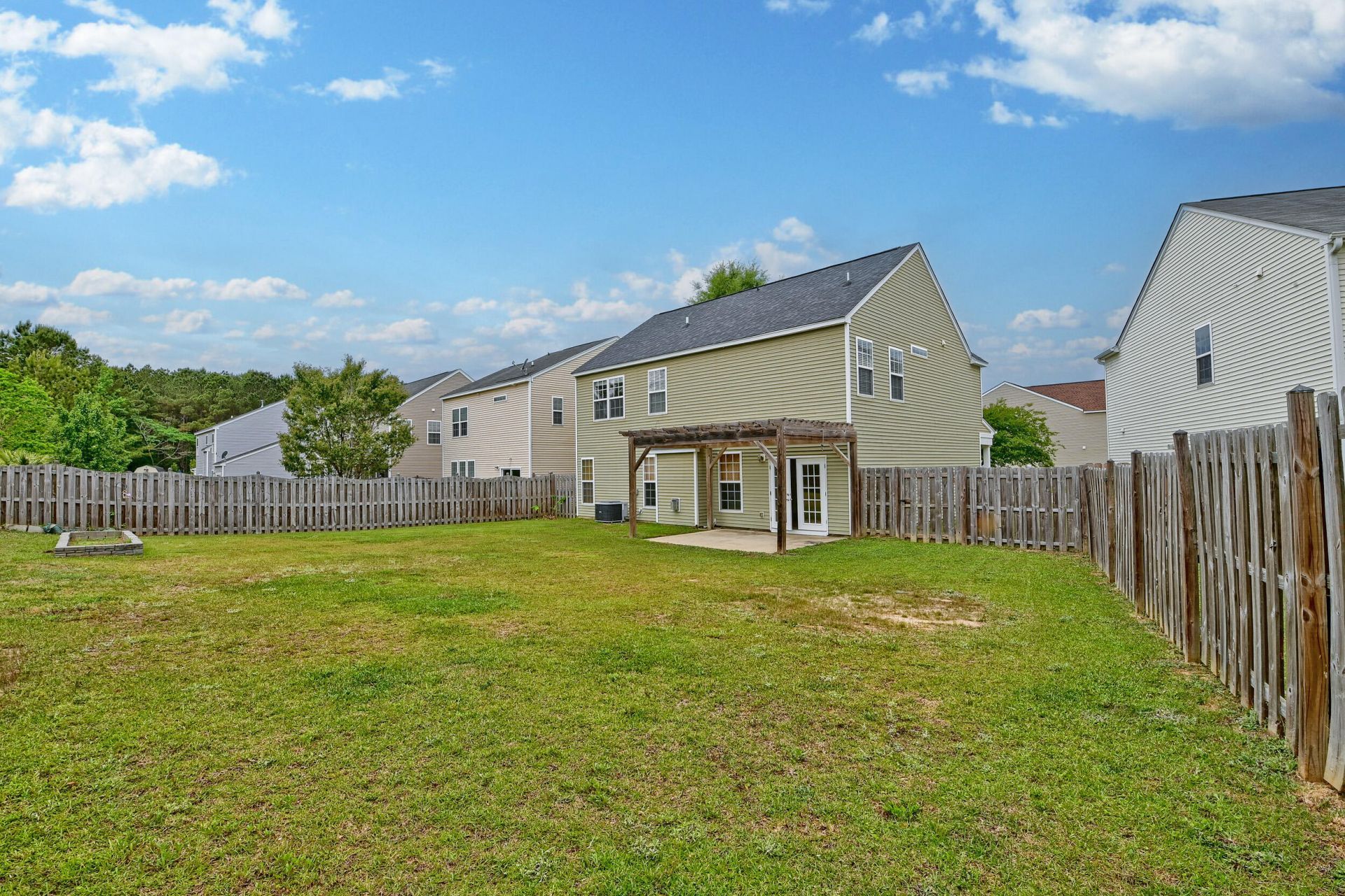 1054 Whitlow Boulevard Photo 40