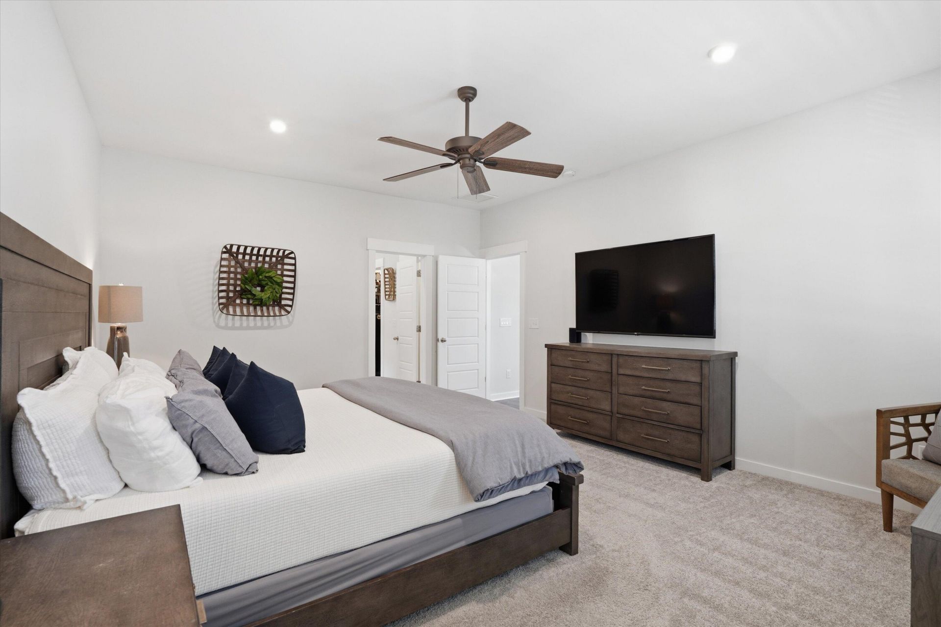 131 Trumpet Vine Drive Photo 24
