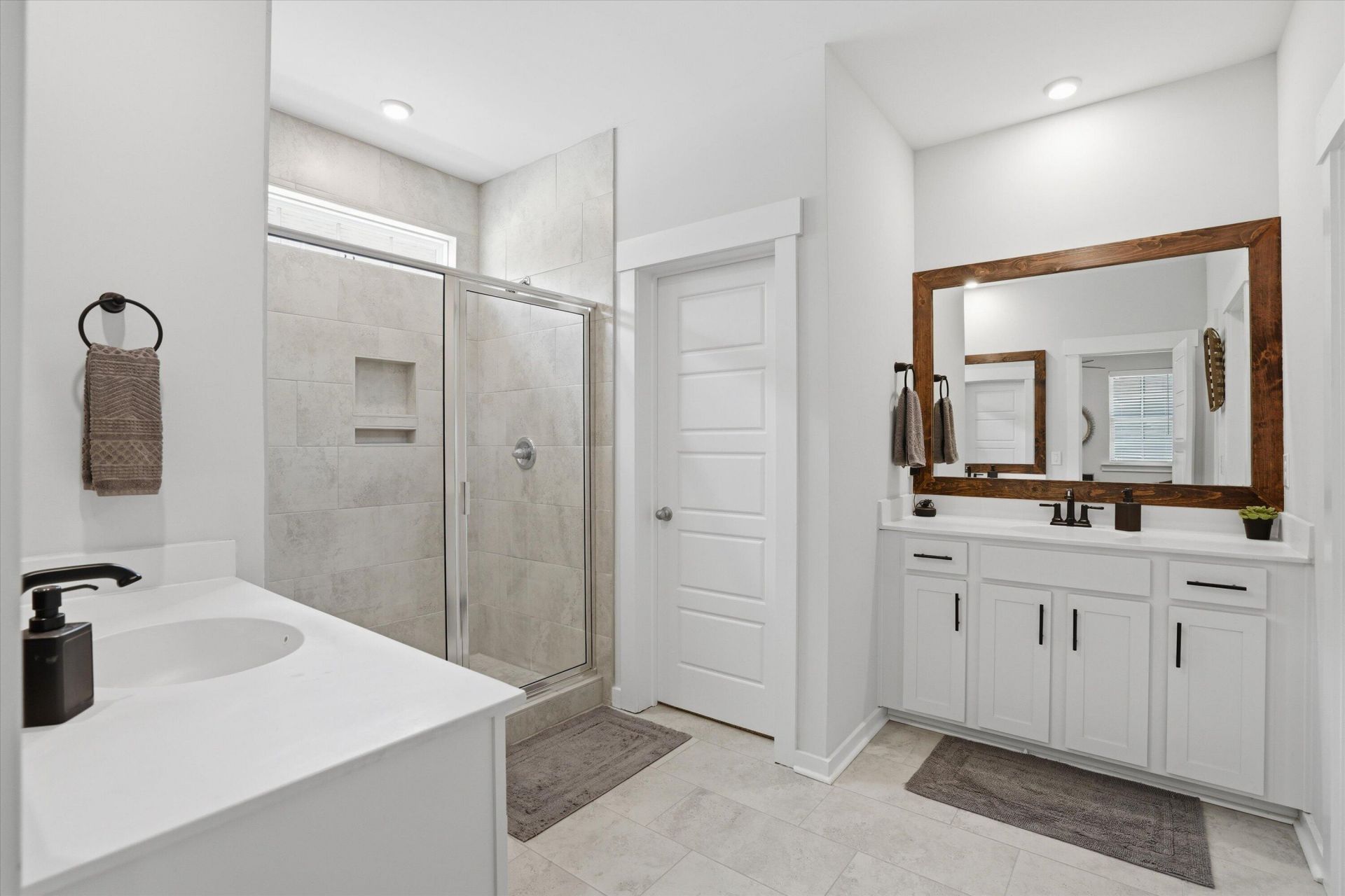 131 Trumpet Vine Drive Photo 25