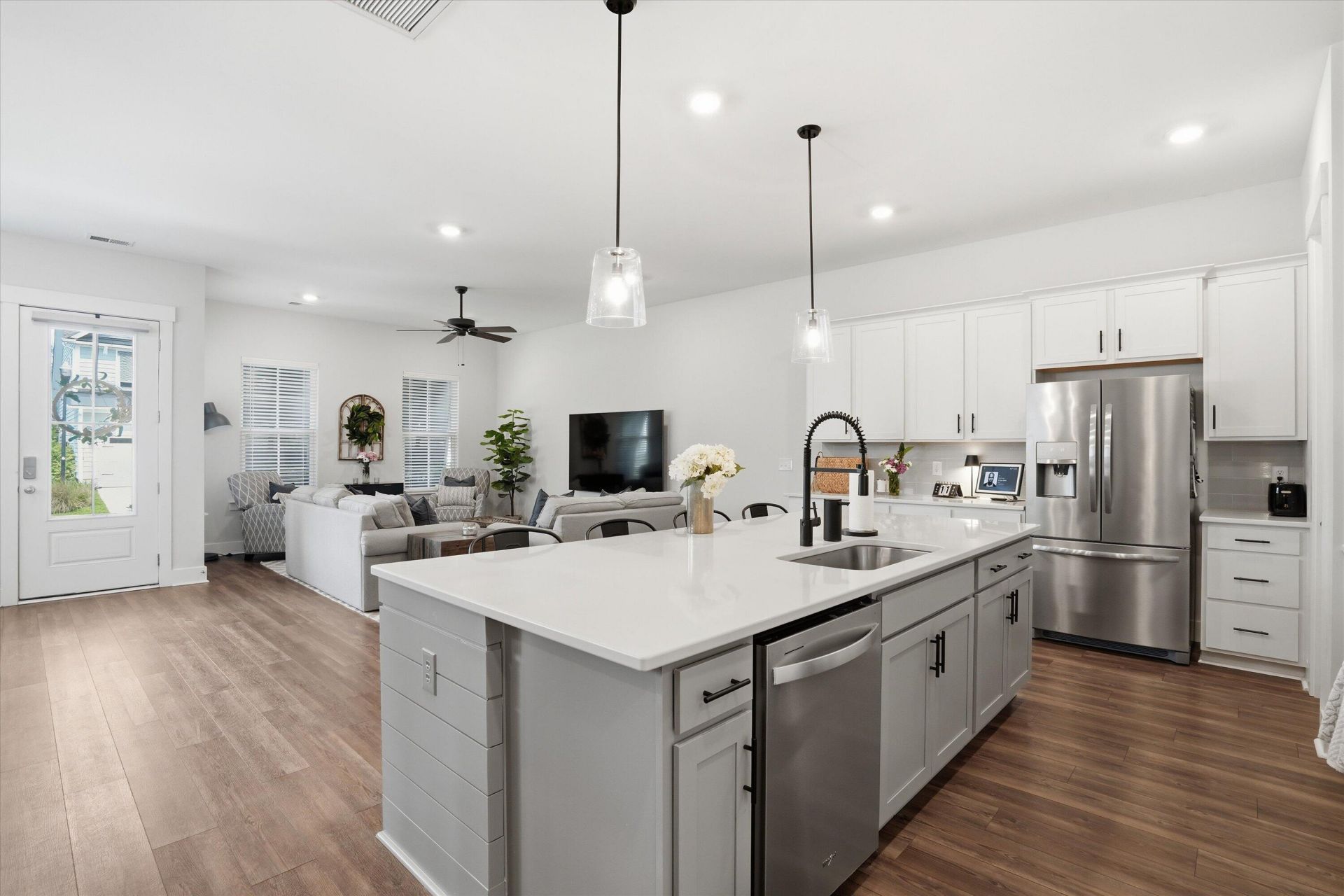 131 Trumpet Vine Drive Photo 9