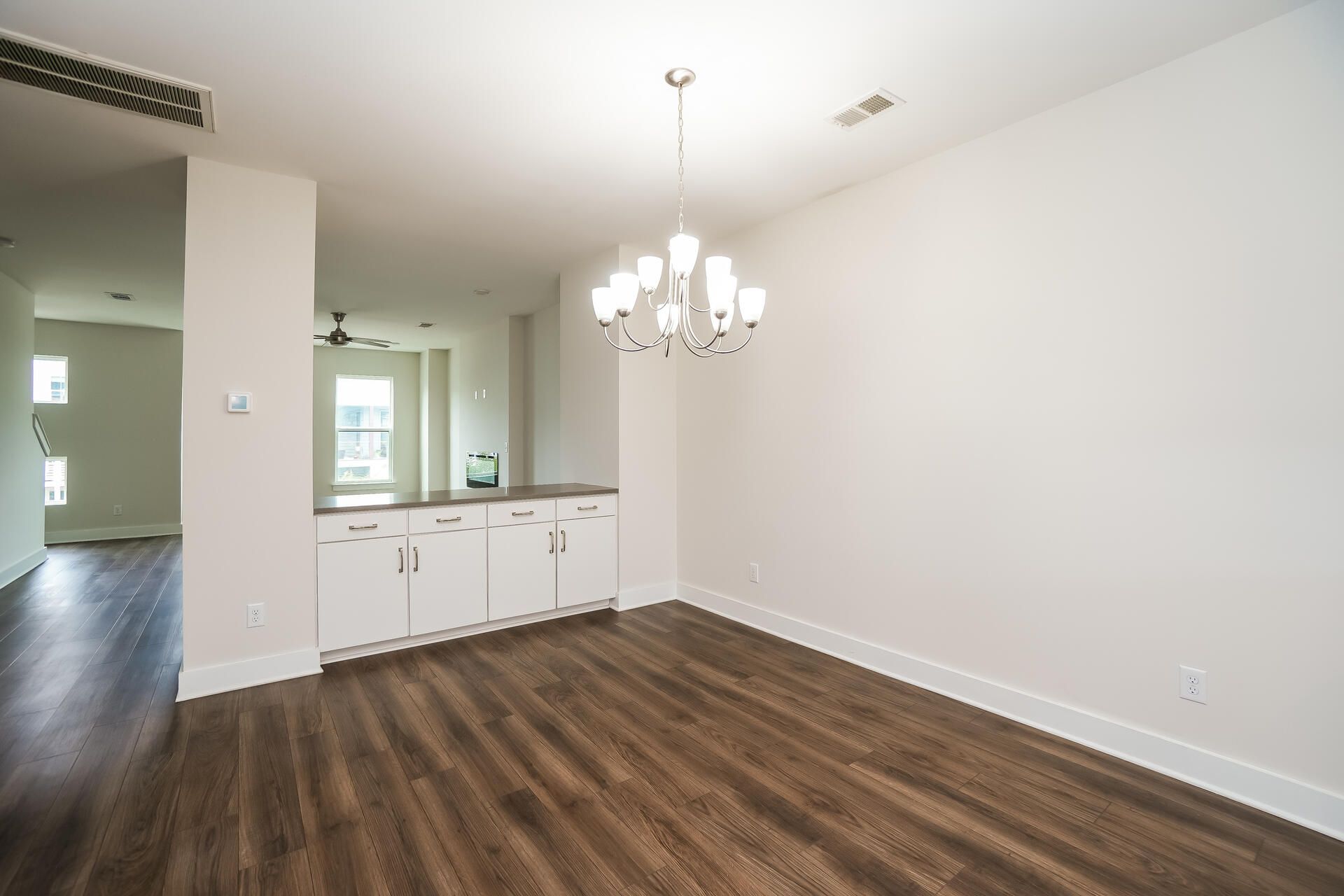 4416 Avery Avenue Photo 10