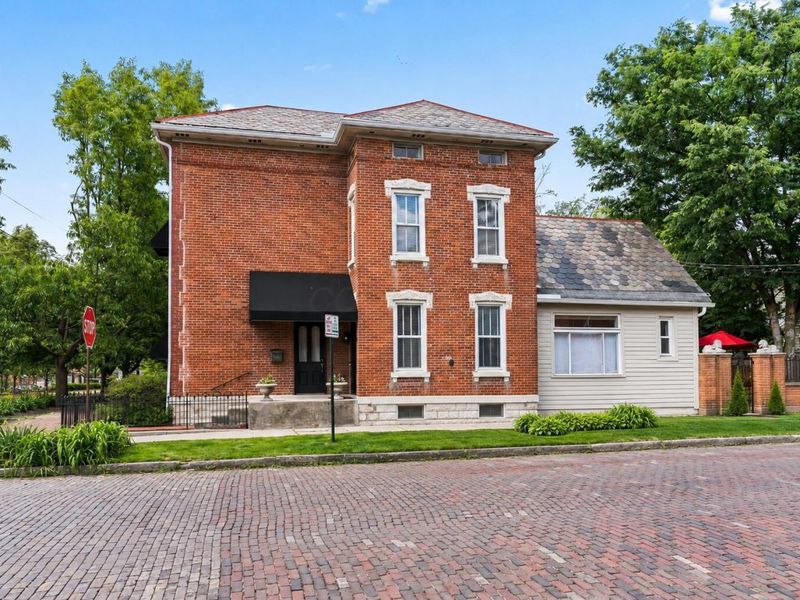 810 Mohawk Street, Columbus, OH 43206 Photo 3