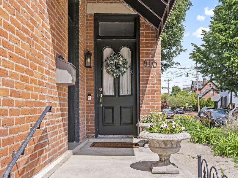 810 Mohawk Street, Columbus, OH 43206 Photo 5