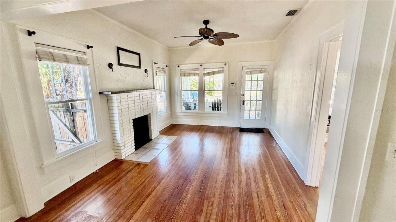 640 9th Avenue N, Saint Petersburg, FL 33701 Photo