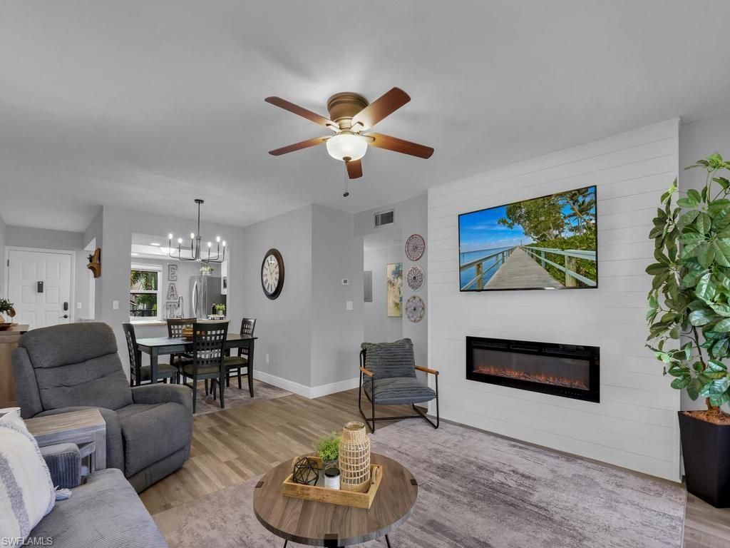 8474 Charter Club Cir, Unit 14, Fort Myers, FL 33919 Photo