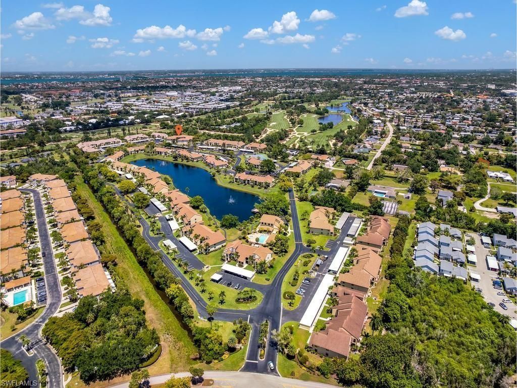 8474 Charter Club Cir, Unit 14, Fort Myers, FL 33919 Photo